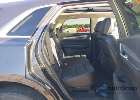 2017 Cadillac Xt5 Luxury z USA, uszkodzony, nr VIN 1GYKNBRS3HZ261733